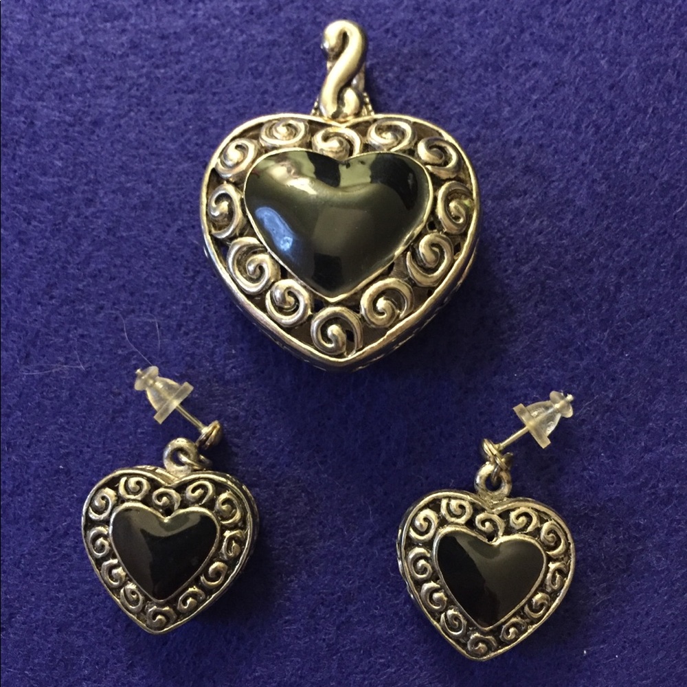 Artistic Heart Fashion Pendant & Earrings